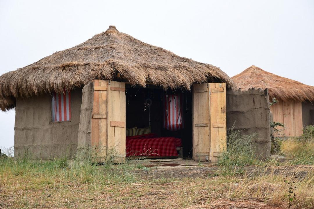 Osiligilai Maasai Lodge Sanya Juu Exterior foto