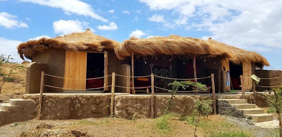 Osiligilai Maasai Lodge Sanya Juu Exterior foto
